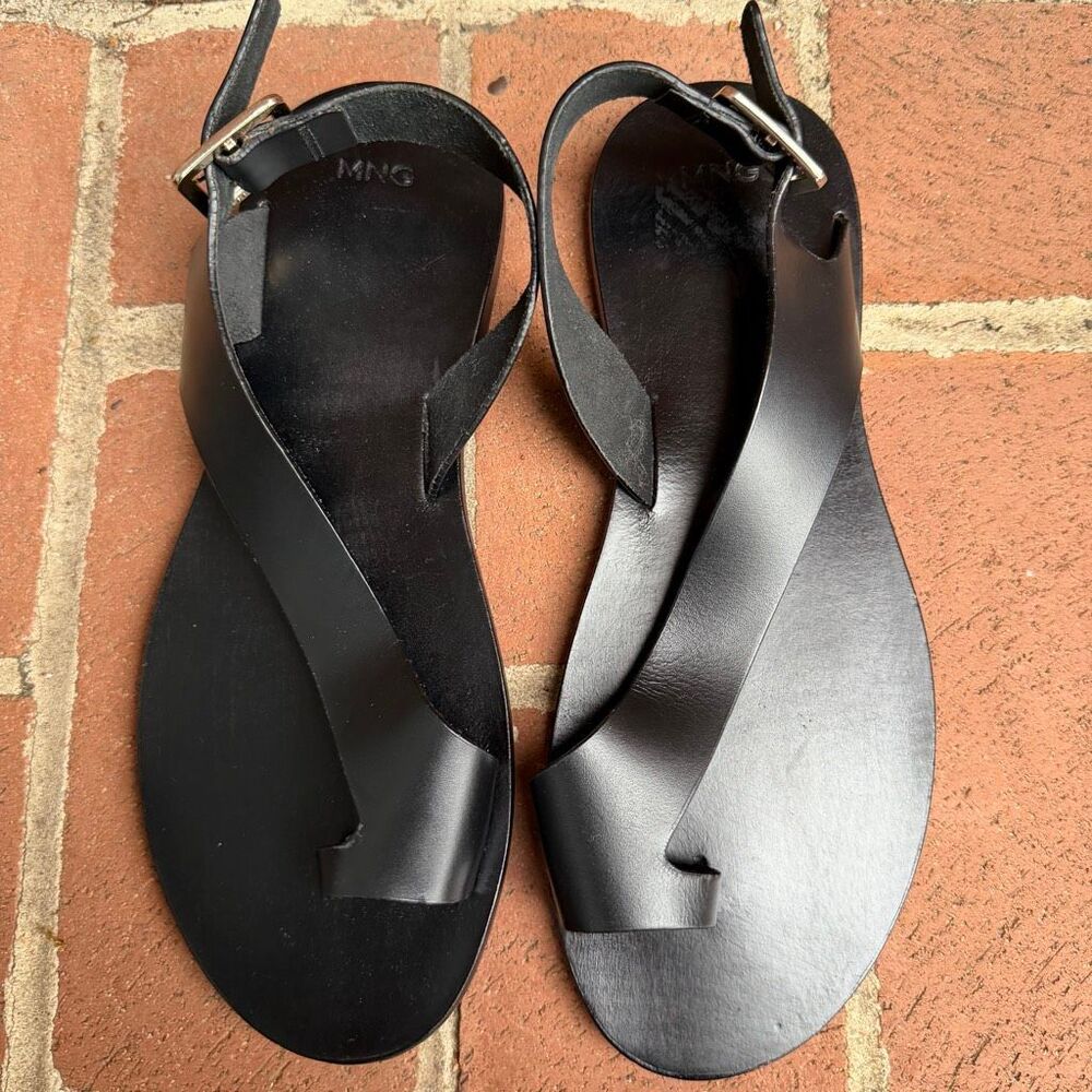 Mango $129 MNG Leather Toe Loop Buckle Strap Sandals Black EUR 39 NEW - Picture 4 of 9